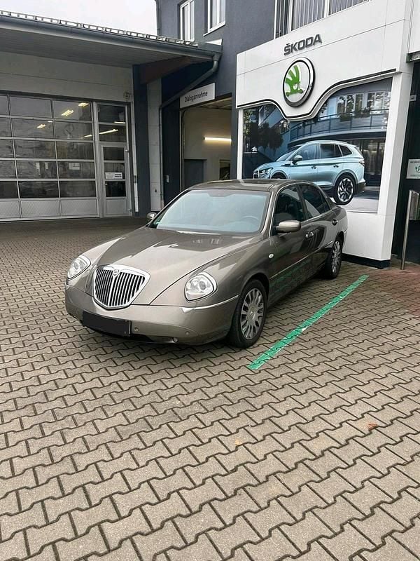 Second-hand Lancia Thesis 185 CP (136 kW) 2005 Maro Berlinǎ