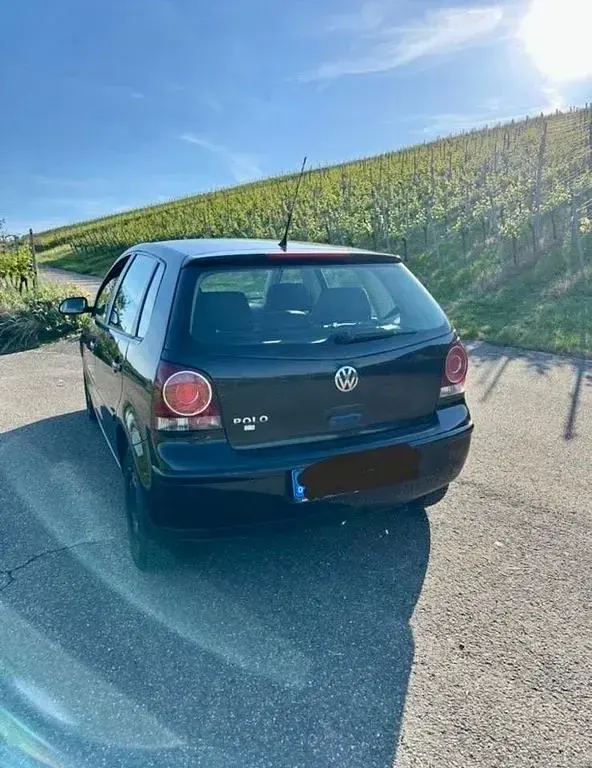 Gebraucht VW Polo Comfortline 60 PS (44 kW) 2008 Schwarz Kleinwagen