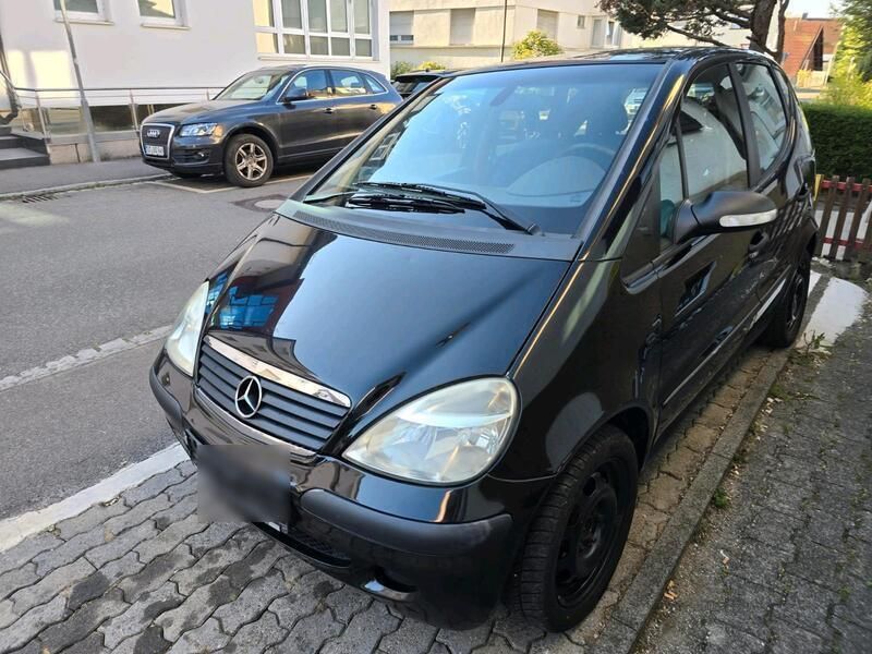 Schwarz Gebraucht 2004 Mercedes A170 Limousine | 1.300 € (Superpreis) - Bild 1/4