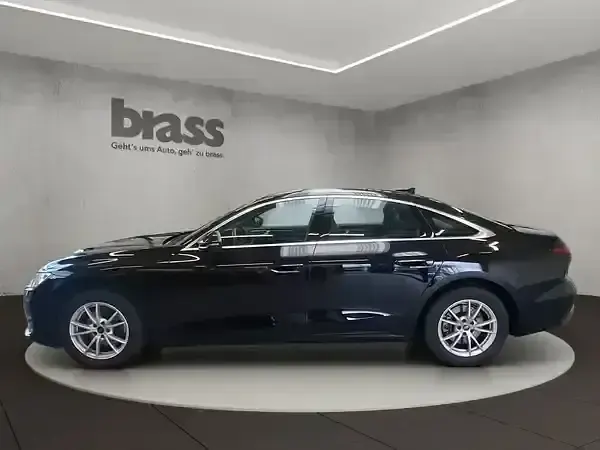 Gebraucht Audi A6 Advanced 204 PS (150 kW) 2025 Mythosschwarz metallic Limousine