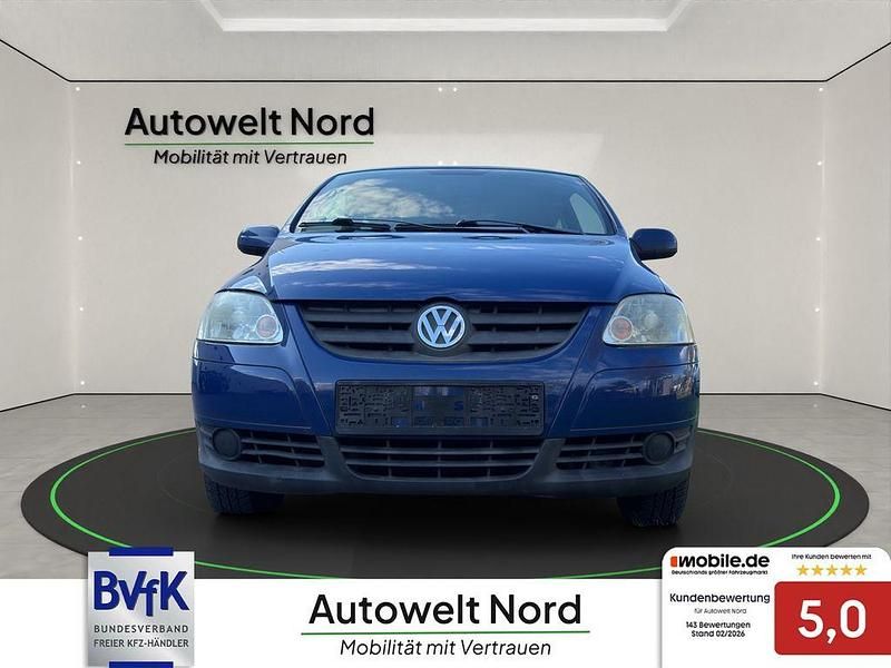 Second-hand VW Fox Basis 54 CP (39 kW) 2007 Albastru Hatchback