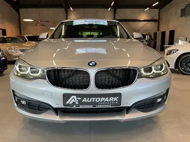 Gebraucht BMW 318 Gran Turismo Advantage 150 PS (110 kW) 2018 Andere Coupé