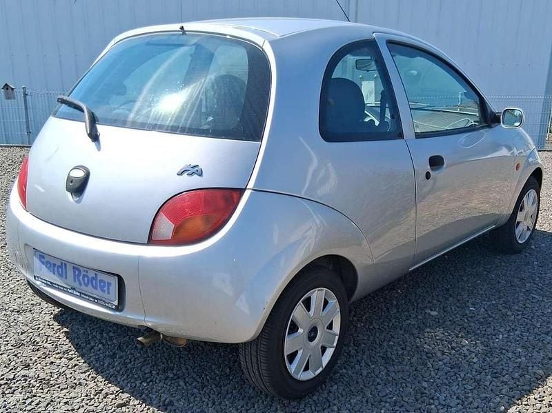 Second-hand Ford Ka 69 CP (50 kW) 2008 Gri Hatchback