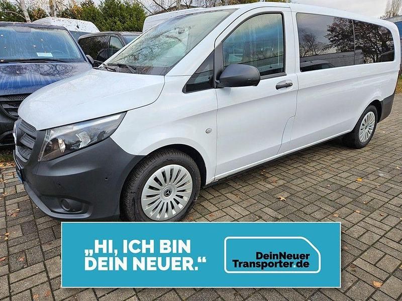 Arktikweiss Gebraucht 2023 Mercedes Vito Kombi | 27.965 € (Fairer Preis) - Bild 1/4