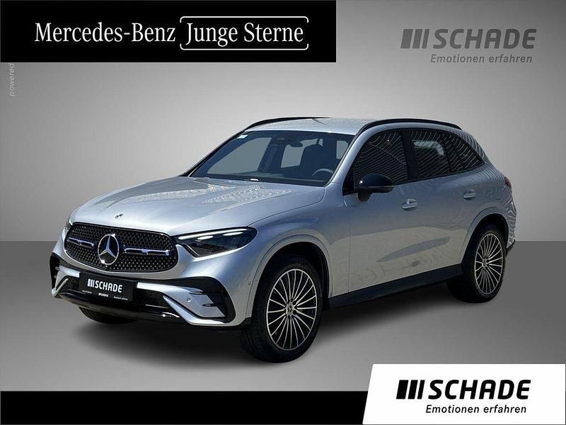 Silber Gebraucht 2025 Mercedes GLC300e AMG line SUV | 65.250 € (Fairer Preis) - Bild 1/4