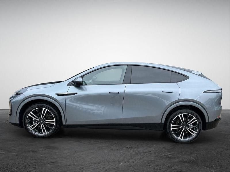 Neu XPENG G6 AWD Performance 350 kW (476 PS) 2026 Graphite gray SUV