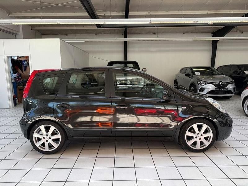 Usata Nissan Note 110 CV (80 kW) 2007 Nero Utilitaria