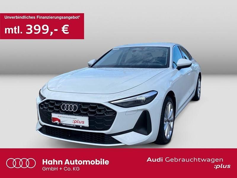Gletscherweiß metallic Gebraucht 2025 Audi A5 Ambiente Coupé | 47.430 € (Superpreis) - Bild 1/3