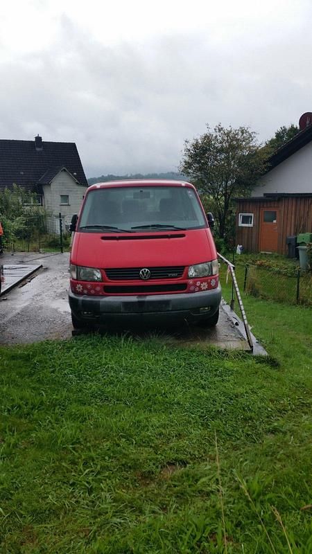 Rot Gebraucht 1998 VW T4 Van | 5.500 € - Bild 1/4