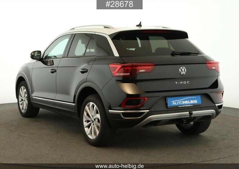 Gebraucht VW T-Roc Style 150 PS (110 kW) 2023 Deep black perleffekt SUV