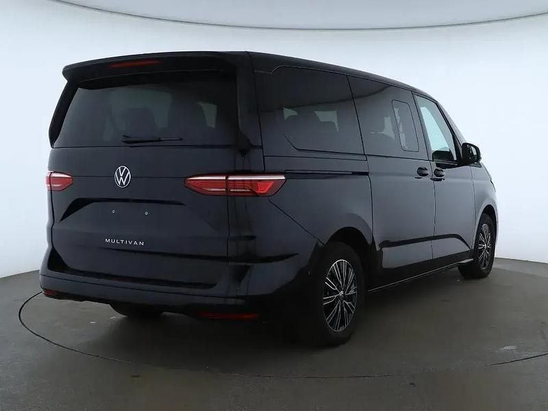 Gebraucht VW Multivan Life 150 PS (110 kW) 2025 Schwarz Van