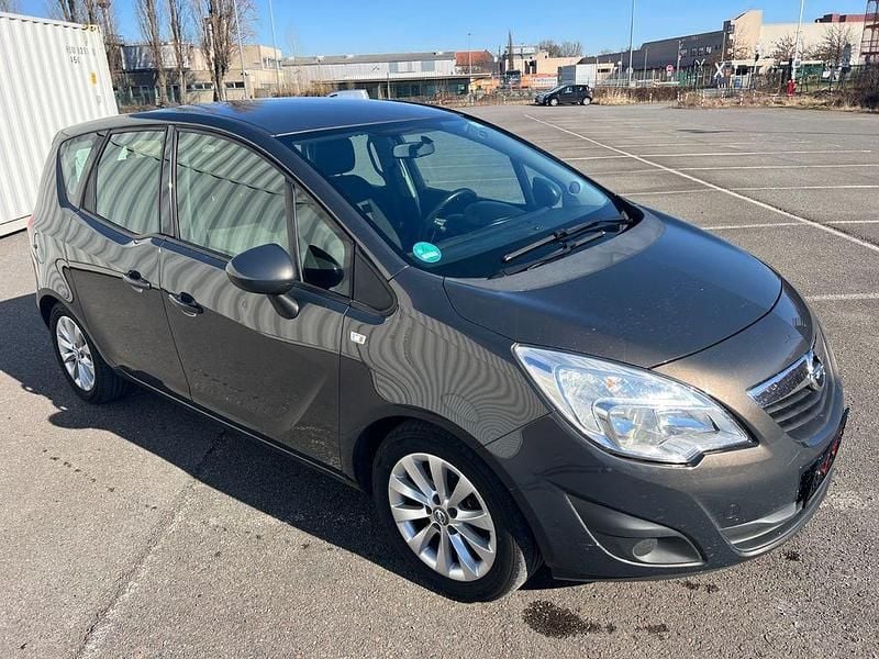 Gebraucht Opel Meriva Selection 120 PS (88 kW) 2014 Grau Van / Kleinbus