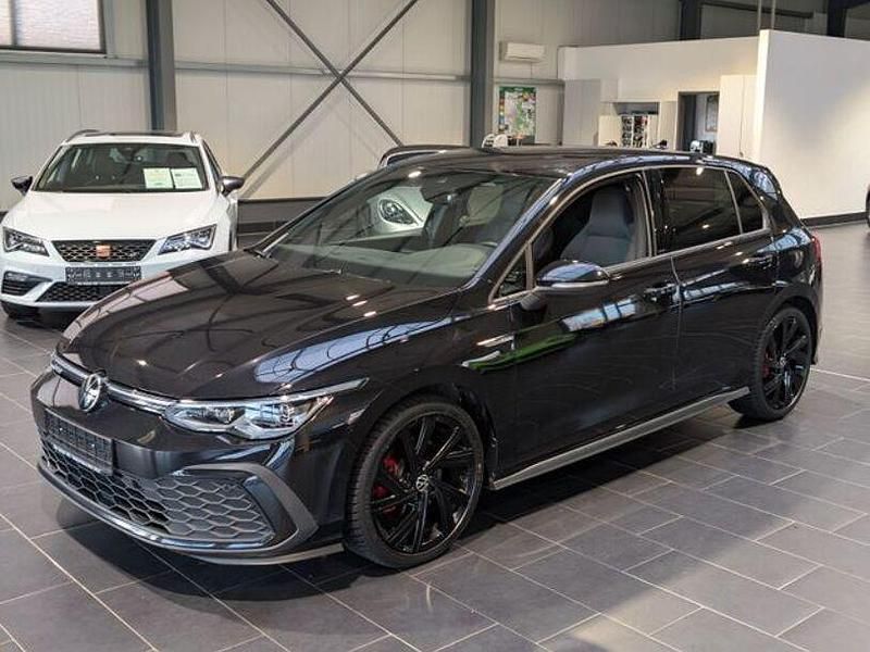 Schwarz Gebraucht 2022 VW Golf VIII GTD Limousine | 27.900 € (Fairer Preis) - Bild 1/4