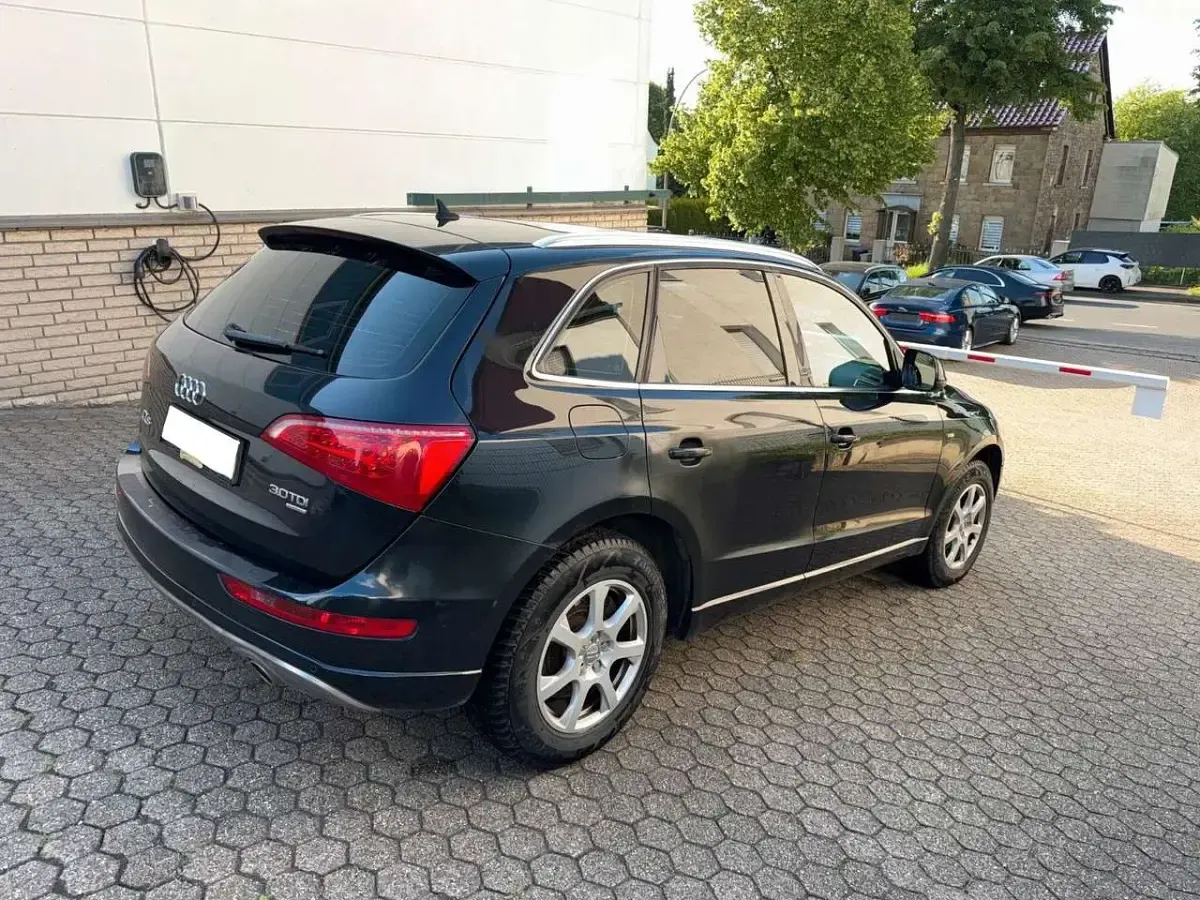 Gebraucht Audi Q5 Advanced 239 PS (175 kW) 2008 Schwarz SUV