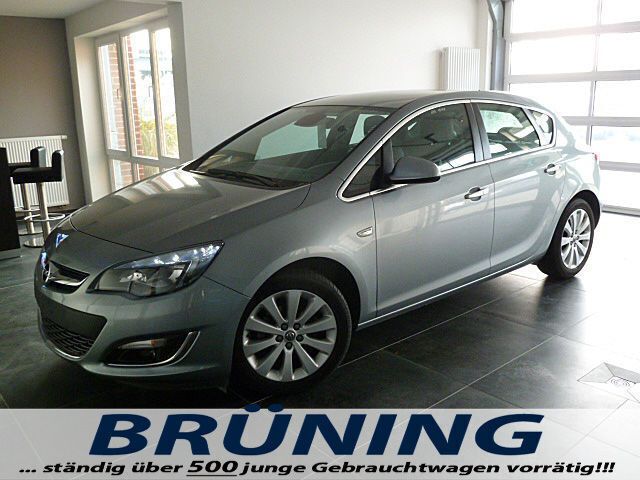 Gebraucht Opel Astra Excellence 140 PS (102 kW) 2013 Silber metallic Limousine