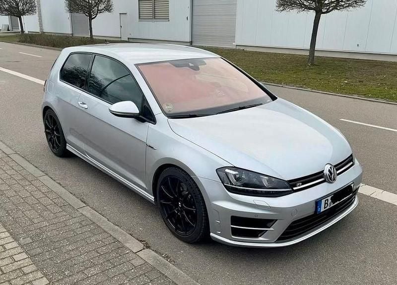 Gebraucht VW Golf VII R 300 PS (220 kW) 2016 Silber Limousine