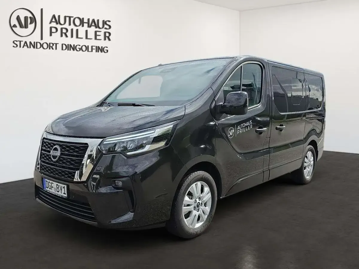 Gebraucht Nissan Primastar Tekna 170 PS (125 kW) 2026 Midnight black Van / Kleinbus