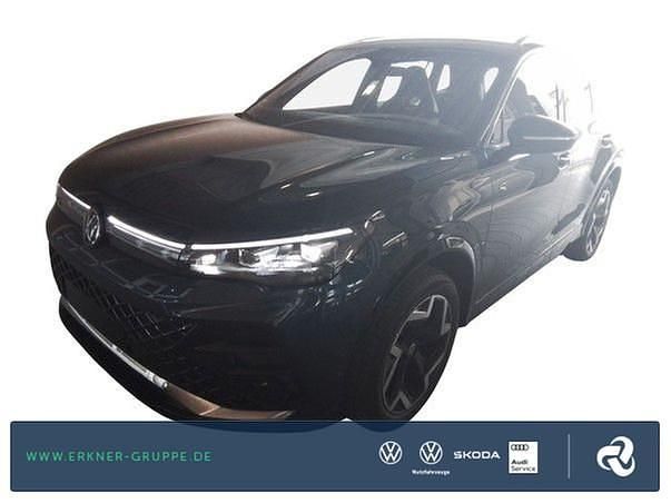 Nightshade blue metallic Gebraucht 2025 VW Tiguan R-line SUV | 44.979 € (Superpreis) - Bild 1/4