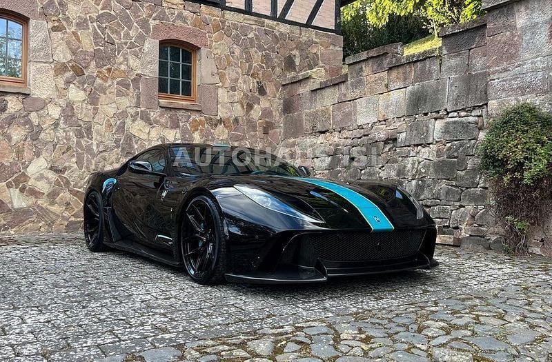 Nero Gebraucht 2019 Ferrari 812 Coupé | 789.812 € - Bild 1/4