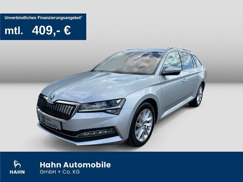 Brilliantsilber metallic met. Gebraucht 2023 Skoda Superb Style Kombi | 31.930 € (Etwas zu teuer) - Bild 1/3