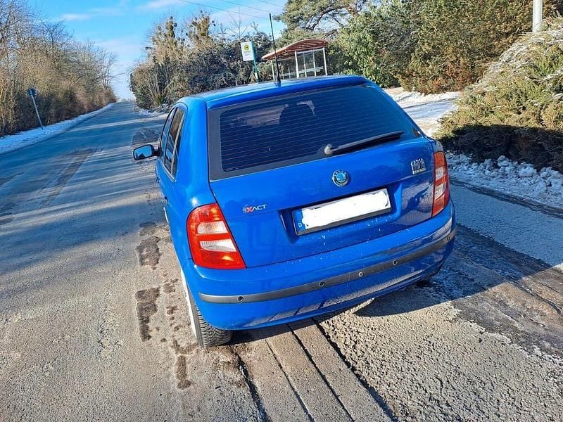 Gebraucht Skoda Fabia 75 PS (55 kW) 2003 Blau Limousine