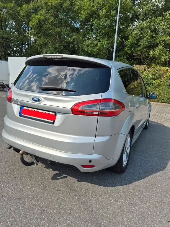 Gebraucht Ford S-MAX ST-Line 163 PS (119 kW) 2014 Silber Van / Kleinbus
