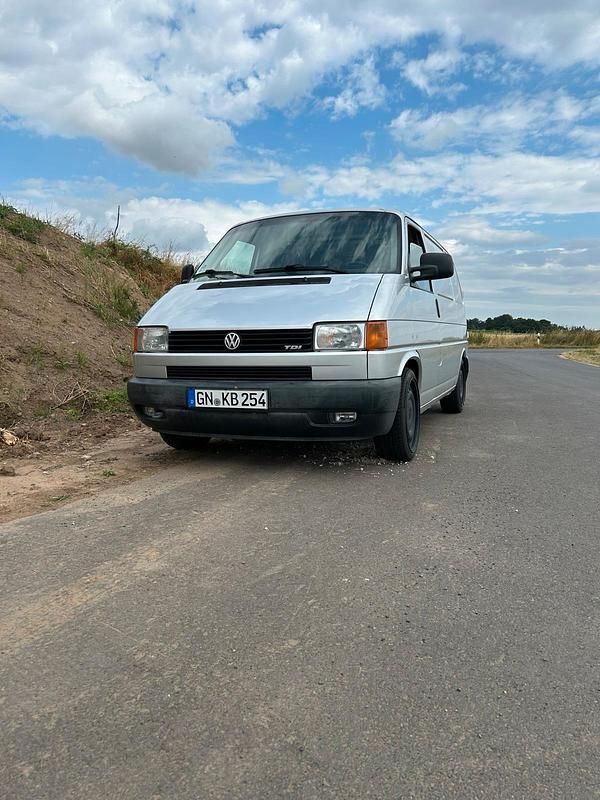 Silber Gebraucht 2001 VW T4 Van | 5.200 € (Superpreis) - Bild 1/4