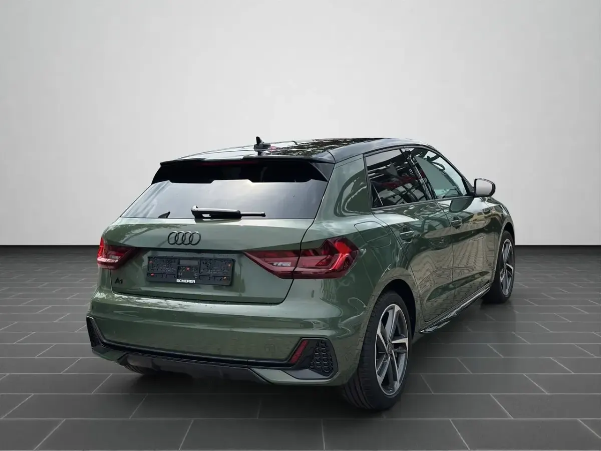 Neu Audi A1 Sportback S-Line 150 PS (110 kW) 2026 Grün Kleinwagen