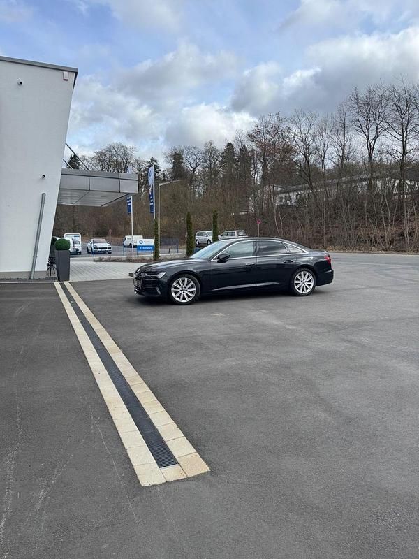 Gebraucht Audi A6 Ambiente 286 PS (210 kW) 2020 Grau Limousine