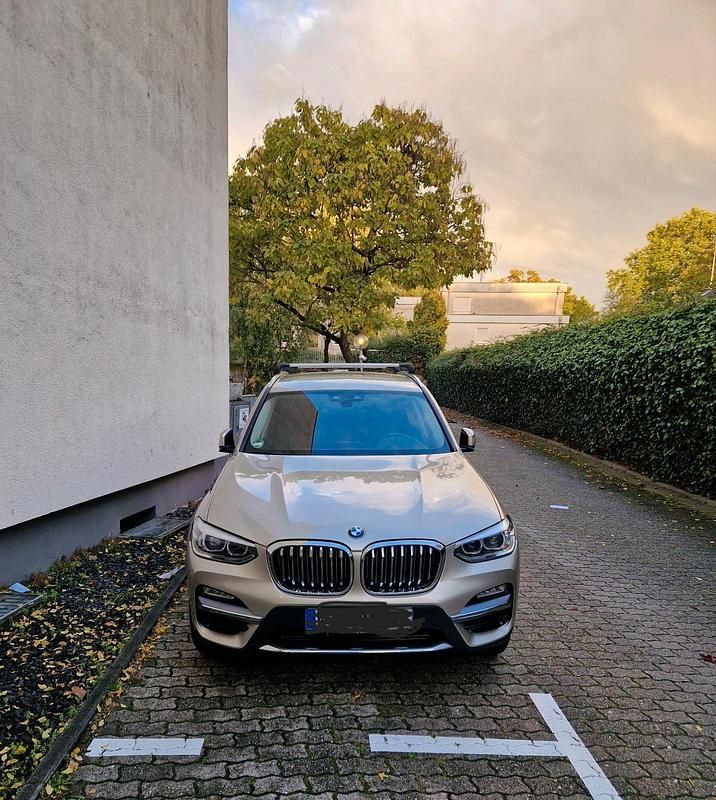 Gold Gebraucht 2019 BMW X3 Luxury Line SUV | 29.500 € (Superpreis) - Bild 1/4