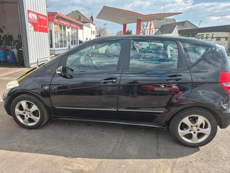 Gebraucht Mercedes A180 111 PS (81 kW) 2008 Limousine