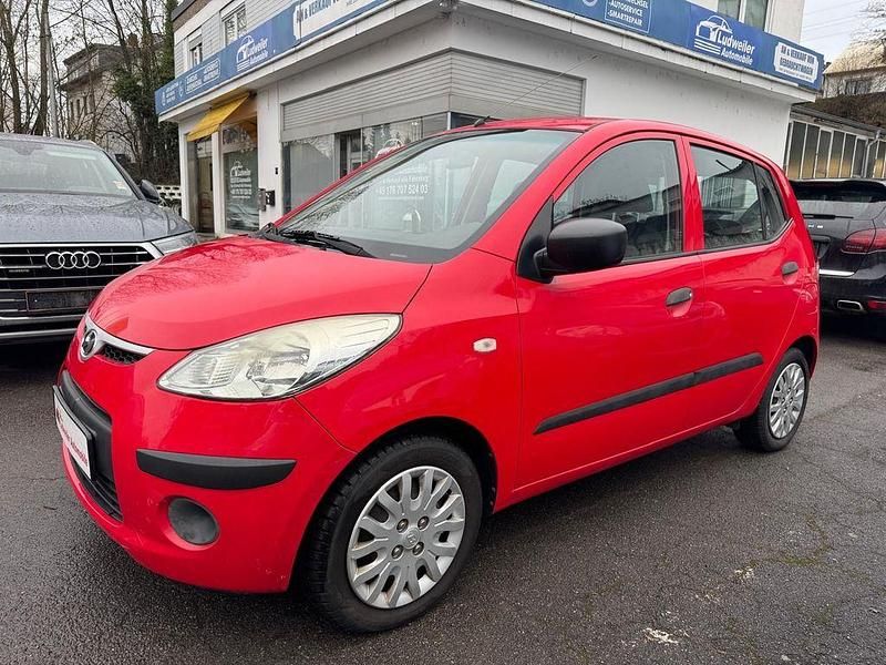 Gebraucht Hyundai i10 Style 77 PS (56 kW) 2010 Rot Kleinwagen