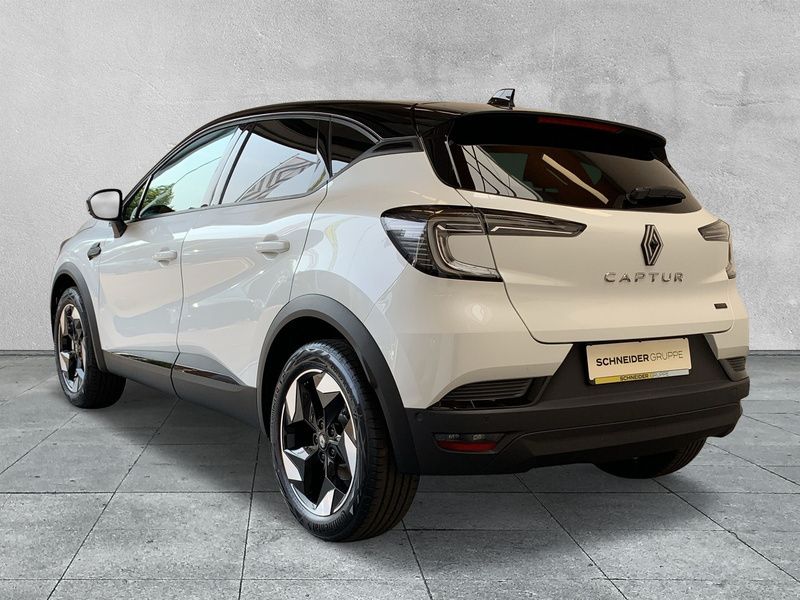 Gebraucht Renault Captur Techno 144 PS (105 kW) 2024 Perlmuttweiß/schwarz SUV