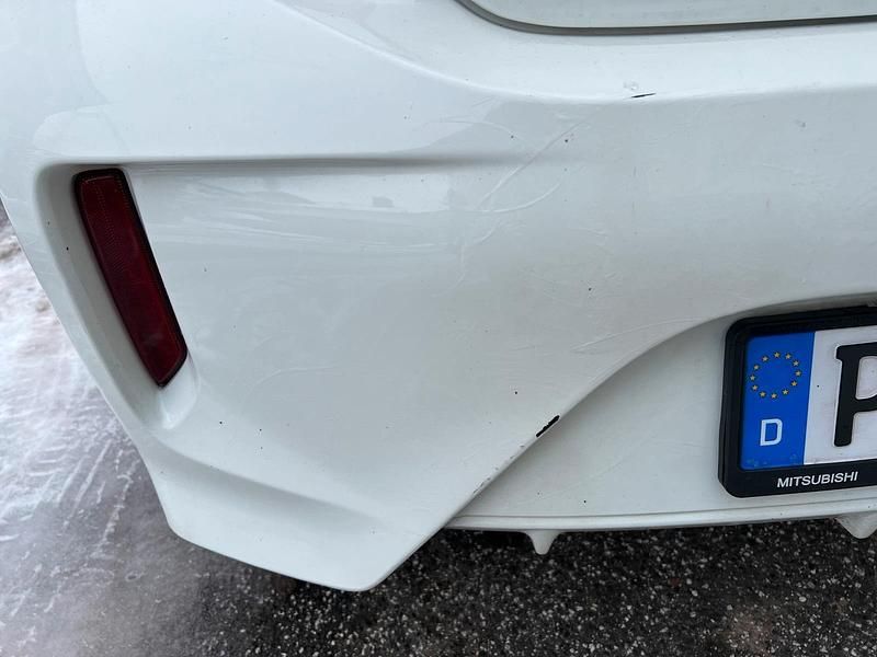 Gebraucht Mitsubishi Space Star 71 PS (52 kW) 2020 Weiß Kleinwagen
