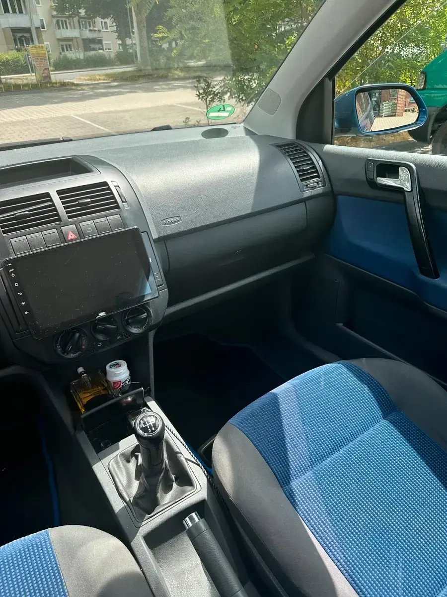 Gebraucht VW Polo 64 PS (47 kW) 2006 Blau Kleinwagen