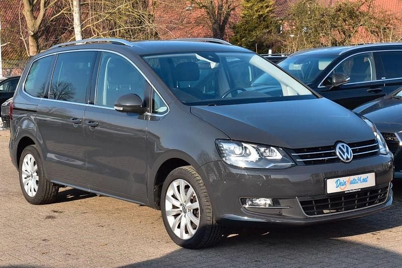 Gebraucht VW Sharan Highline 150 PS (110 kW) 2017 Grau Van / Kleinbus