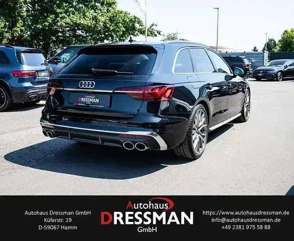 Gebraucht Audi S4 Ambiente 341 PS (250 kW) 2023 Mythosschwarz metallic Kombi