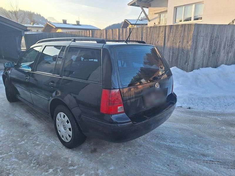 Gebraucht VW Bora Sportline 110 PS (80 kW) 2001 Schwarz Van