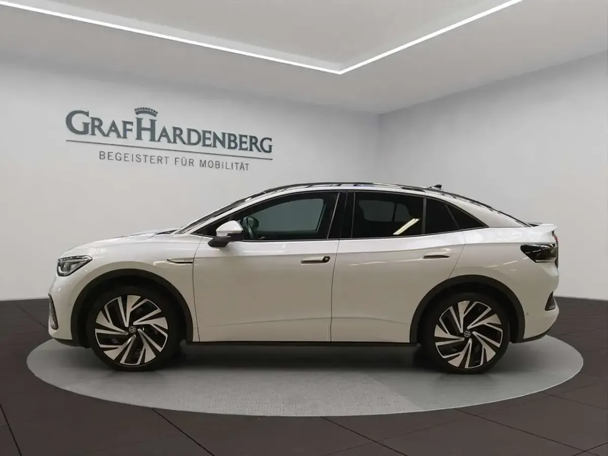 Gebraucht VW ID.5 Pro Performance 150 kW (204 PS) 2022 Gletscherweiß metallic SUV
