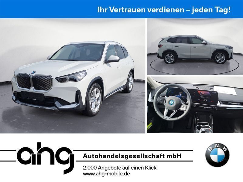 Weiß Neu 2025 BMW iX1 xLine SUV | 52.830 € (Guter Preis) - Bild 1/4