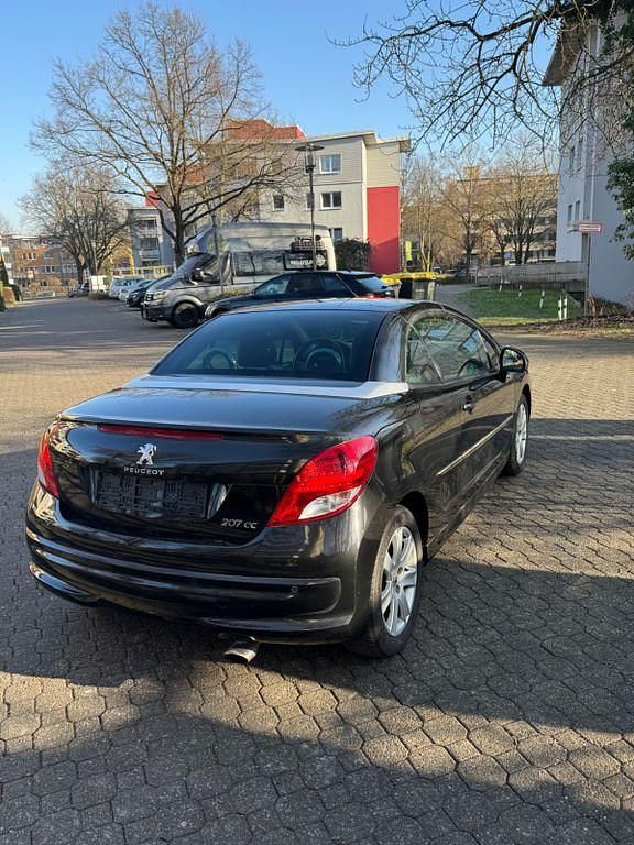 Gebraucht Peugeot 207 CC 156 PS (114 kW) 2012 Schwarz Cabrio