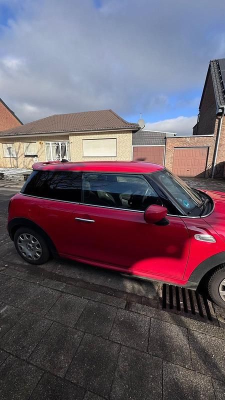 Gebraucht Mini John Cooper Works 102 PS (75 kW) 2020 Rot Kleinwagen