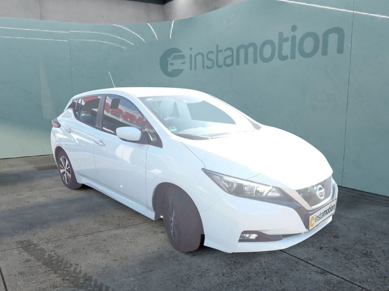 Weiß Gebraucht 2022 Nissan Leaf Acenta Kleinwagen | 15.270 € (Guter Preis) - Bild 1/4