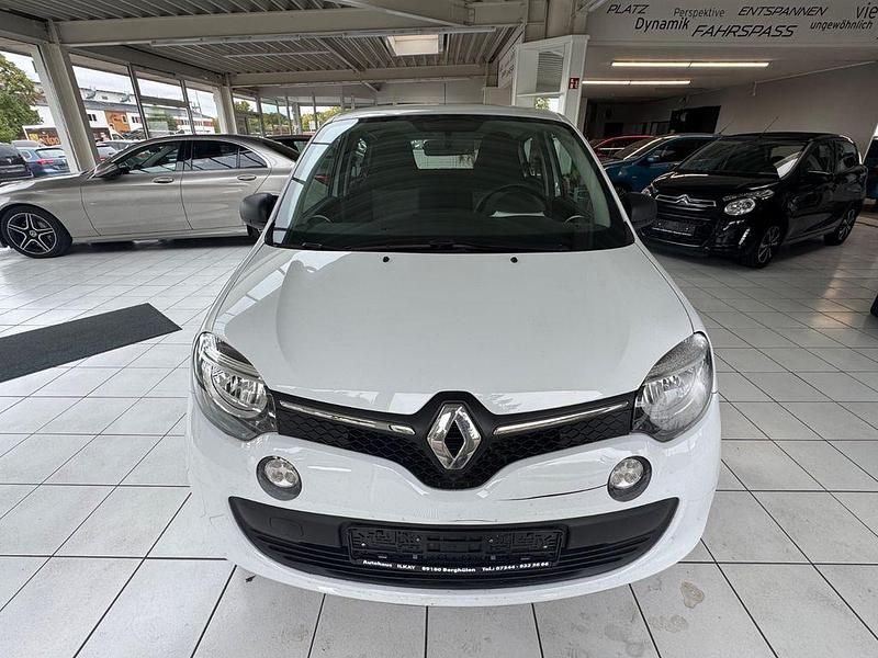 Gebraucht Renault Twingo Life 69 PS (50 kW) 2016 Weiß Kleinwagen