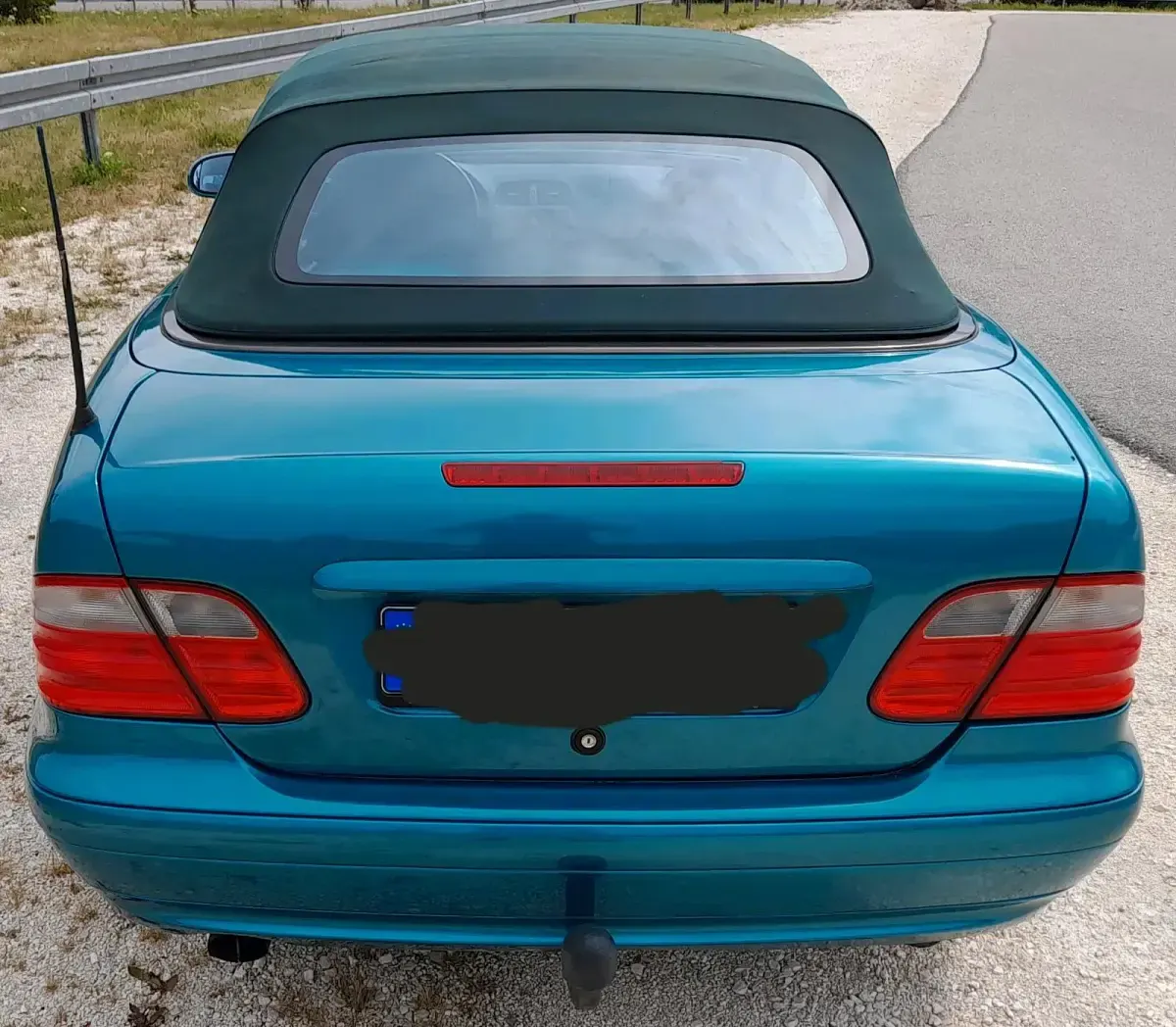 Gebraucht Mercedes CLK230 Avantgarde 193 PS (141 kW) 2000 Grün Cabrio