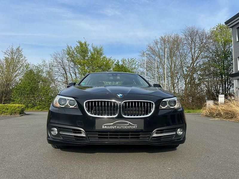 Używany BMW 530 258 KM (189 kW) 2014 Czarny Sedan/Limuzyna