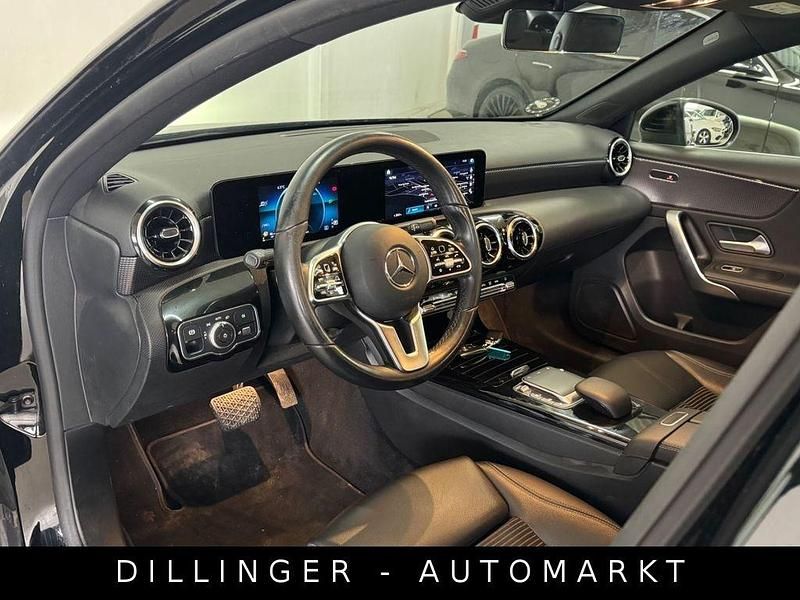 Gebraucht Mercedes A220 190 PS (139 kW) 2021 Schwarz Limousine