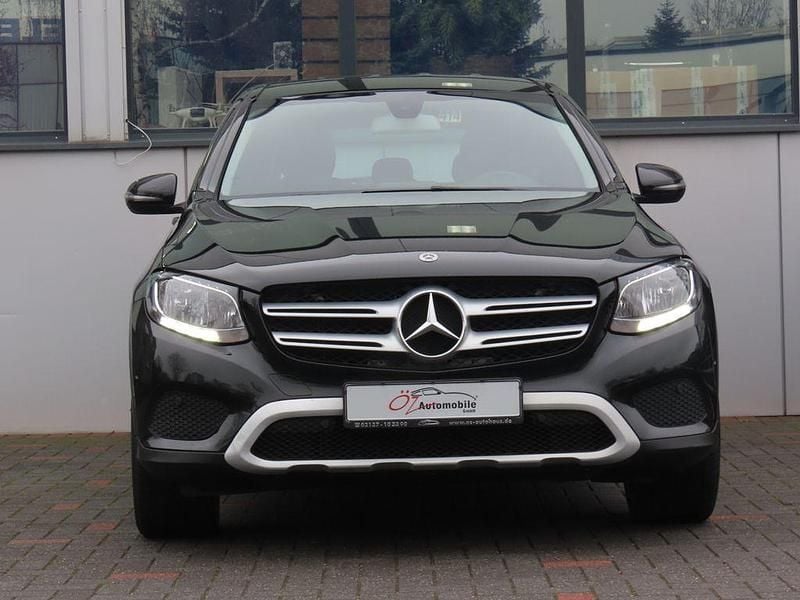 Gebraucht Mercedes GLC350 258 PS (189 kW) 2018 Schwarz SUV