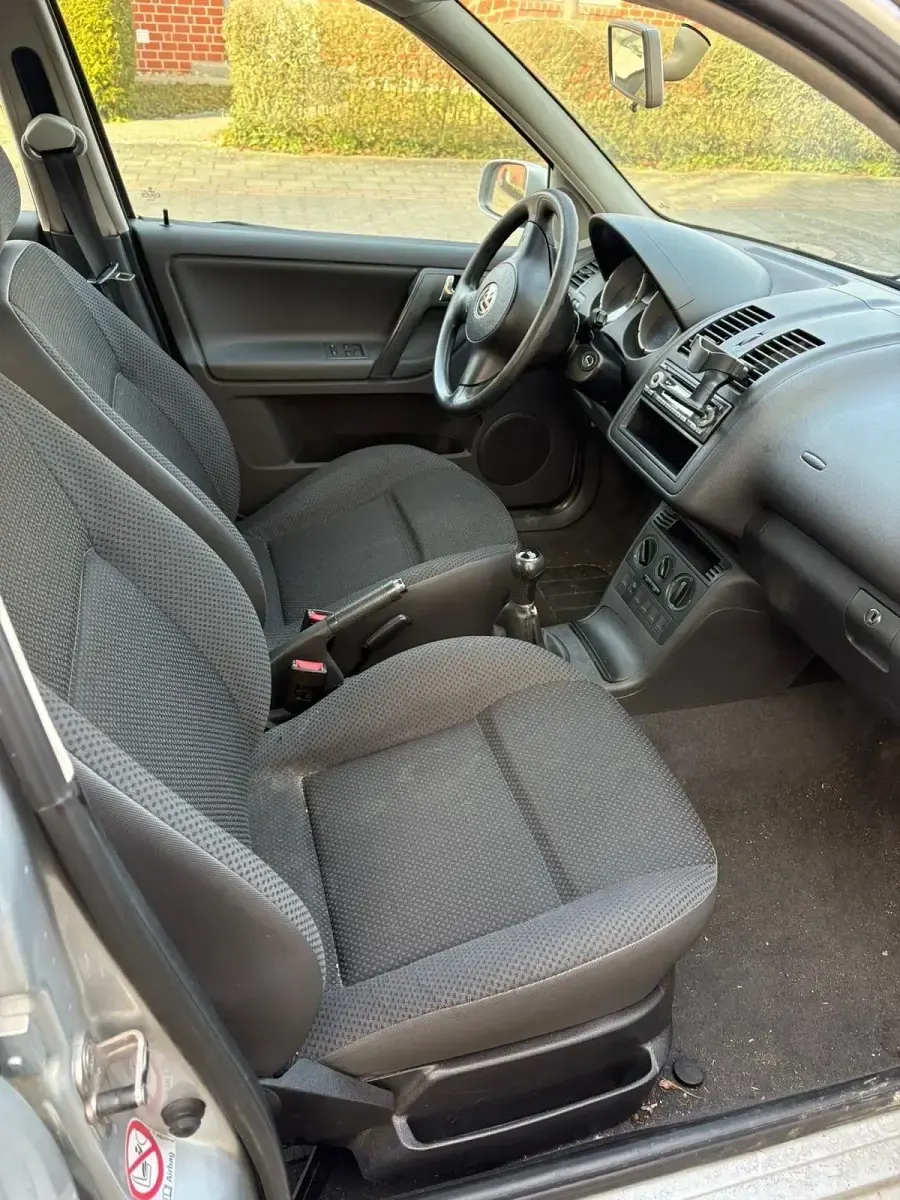 Brugt VW Polo 2001 Grå Hatchback