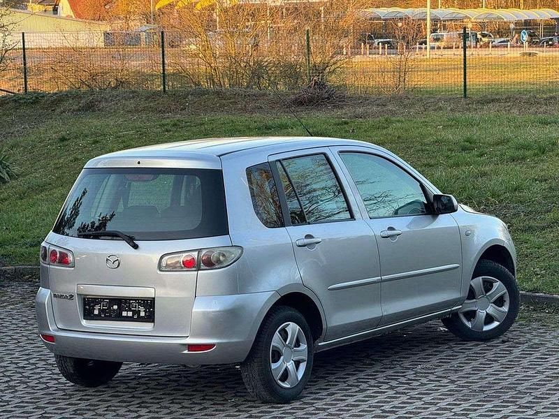 Gebraucht Mazda 2 Exclusive 80 PS (58 kW) 2006 Blau Kleinwagen